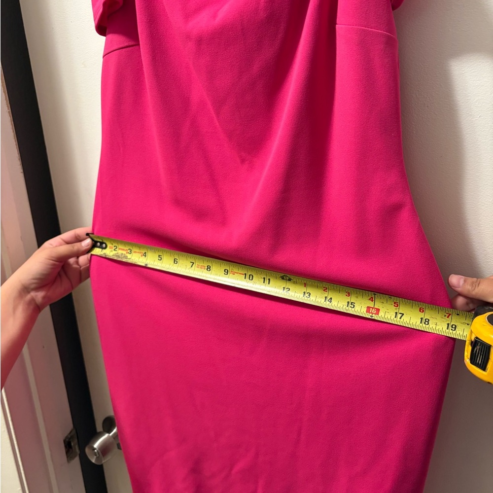 Elegant Pink Dress - Picture 4 of 7